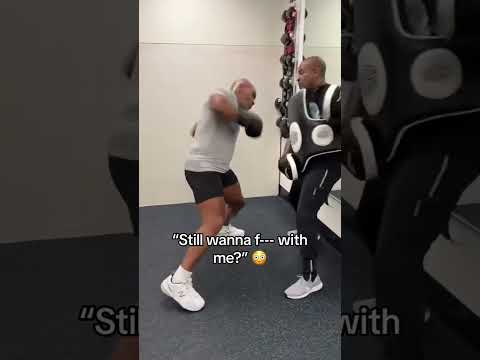 Mike Tyson’s message for Jake Paul 😳 (via MikeTyson/TT)