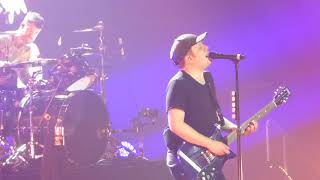 Fall Out Boy - Thriller - Live @ Forest National, Bruxelles, Belgium - 12 04 2018