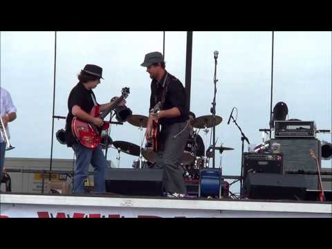 The Jeremiah Johnson Band w/guest Matt "The Rattlesnake" Lesch - Where'd You Learn - Wildwood BBQ