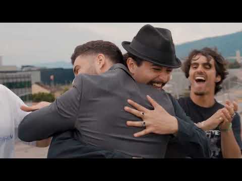 Yves Larock & Molie - KID (clip official)