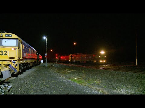 Pacific National 3KQ5 Grain Train At Night - PoathTV Australian Railways