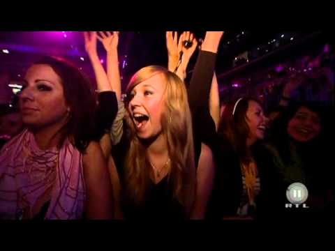 Remedy feat Lumidee & Chase Manhattan - Im no superstar Live at The Dome 56