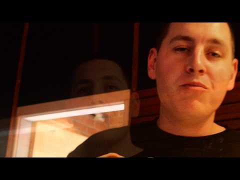 kerser fortay in the studio recording come smoke with me