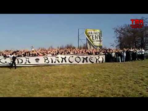 Kibice Sandecji Nowy Sącz w drodze do Bytomia na mecz z Polonia - 17.03.2012