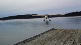 preview picture of video 'DHC-3T Turbo Otter - Arrives at Roche Harbor'