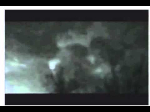 SLIDESHOW:  Strange Lightning Flash Display /HAARP   Part 2