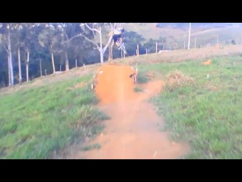 Downhill Matias Barbosa MG (pista speedrace)2026 decidida com Carlos #downhill #trilhadebike #bike 