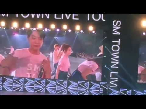 Yuta NCT127 & Joy Red Velvet - Moment at SMTOWN IN OSAKA 2