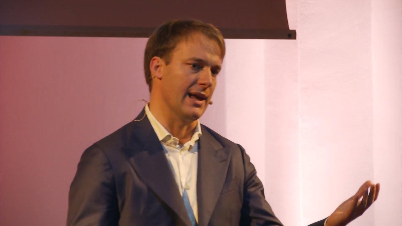 Evoluzione tecnologia tra apocalisse e abbondanza. Chi salverà il mondo? | Luca La Mesa | TEDxFoggia