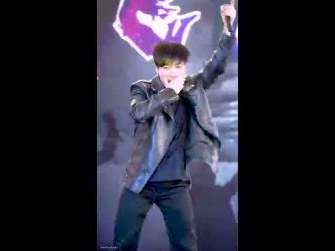 190615 직캠 ATOM(Mark Rider)-진환-DUMB & DUMBER(iKON) @ Watergate Pavillion Cover Dance (FINAL ROUND)