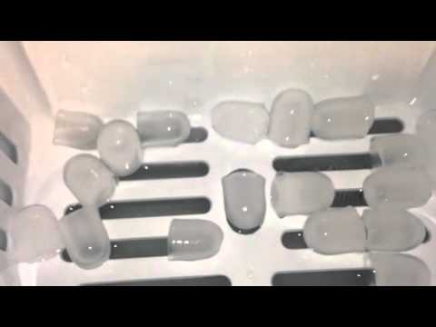 Magic Chef TableTop Ice Maker In Action