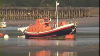 preview picture of video 'Old Lifeboat at Barmouth'