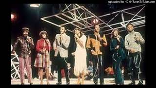 THE SUPREMES AND THE FOUR TOPS - RIVER DEEP MOUNTAIN HIGH