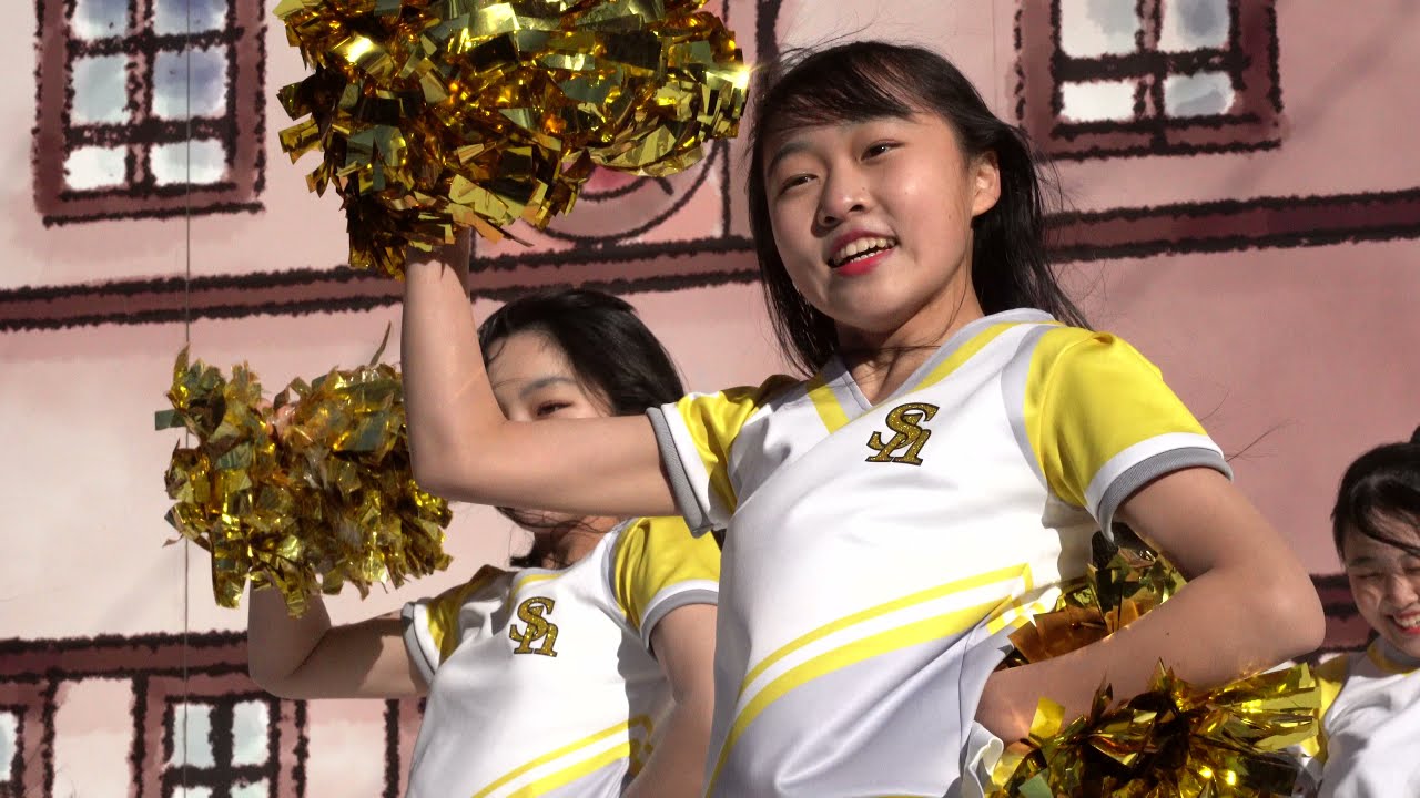 ハニーズダンス　チアガール