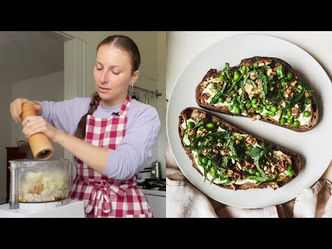 Vegan Cauliflower Ricotta + Ricotta Pea Toasts with Walnuts & Mint // a peek into the Cooking Circle