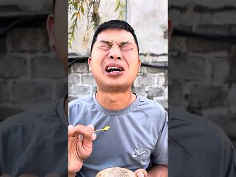 “This Fruit Is Way Too Sour, Mom Help! 😂 | Vietnamese Funny Moment”