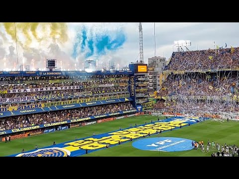"LA BOMBONERA ESTALLÓ: el Recibimiento de Boca vs Racing que Tenés que Ver" Barra: La 12 &bull; Club: Boca Juniors &bull; País: Argentina