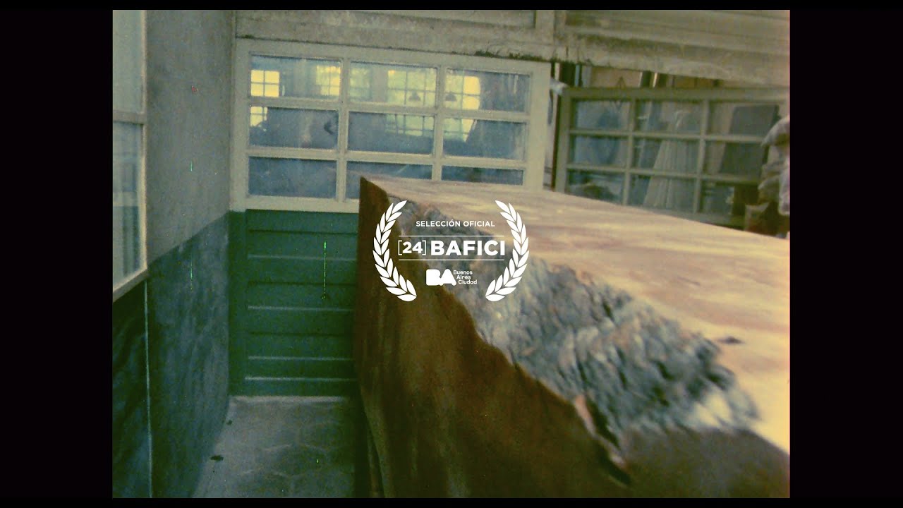 Catálogo para una familia - TRAILER