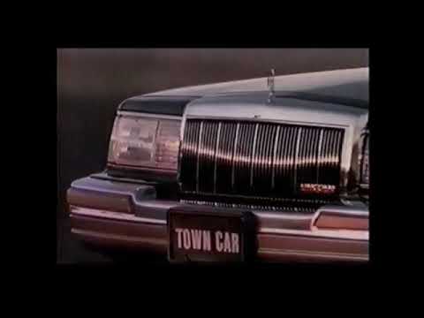 1990 Lincoln Town Car Commercial USA