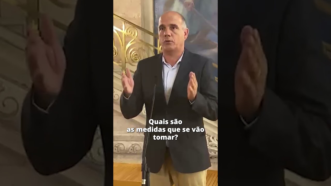 O ministro tem tempo para tudo, menos para vir ao parlamento dar explicações sobre o caos nos exames