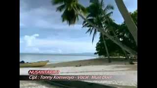 Download lagu Nusantara 2 - Koes Plus - Vocal : Must Doel mp3