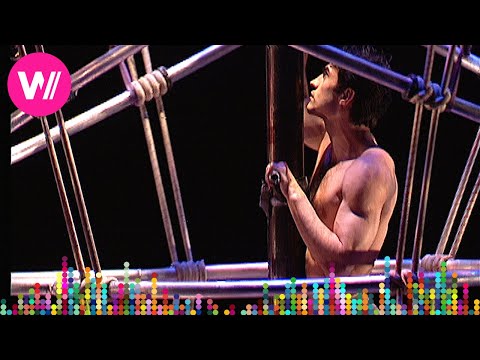 Aeros – The Head: Excerpt from the Modern Dance Show (by Luke Cresswell, Steve McNicholas)