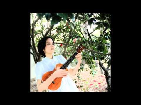 The Same Sun, The Same Moon (yuko) ウクレレ弾き語り vocal & ukulele original song