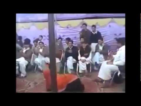 The Kominas - Dishoom Bebe