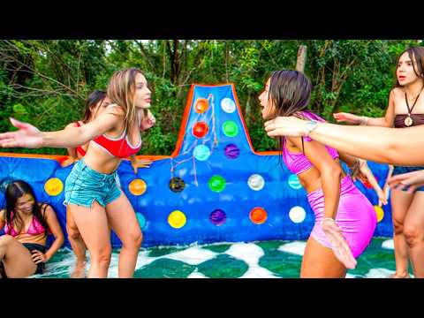 Ugly fight!! Gi and Fefe had a nasty fight at Futsal and this happened...