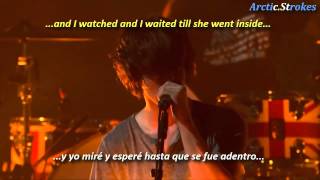 Arctic Monkeys - Do me a favour (inglés y español)