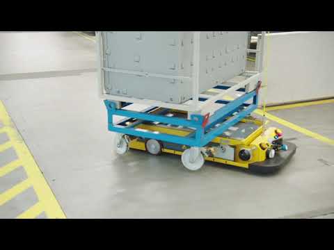 Innovative production logistics at the BMW Group   Smart Transport Robot STR
