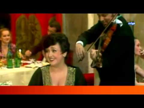 Kincses Veronika Kek nefelejcs