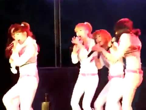 【Jessica】100206 SNSD - 少女時代 (Girl's_Generation) - Oh!! (模糊) @ Oak Valley Winter Festival