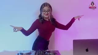 Download lagu Dj abang banting dede bang viral 2022 mp3