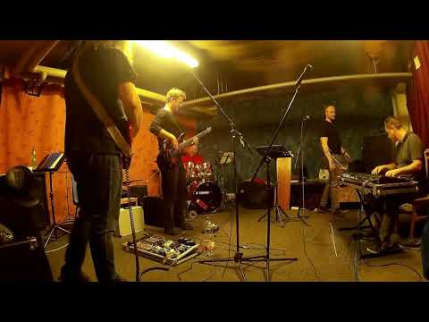 In Out True - IOT In Out True - z prubovny