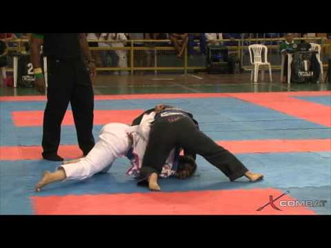 PANAMERICANO X-COMBAT 2015 - Maiara Gonçalves x Erika Miranda by X-COMBAT