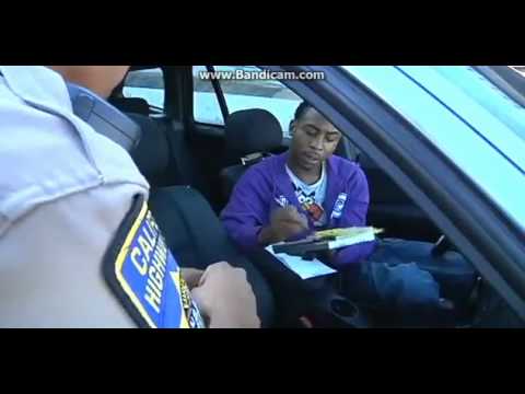 Gay Guy Goes Off ON Police Because Of A Ticket !!