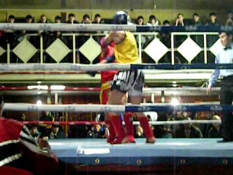 Kazakhstan muay-thai championship 2010 65 kg semifinal knockout