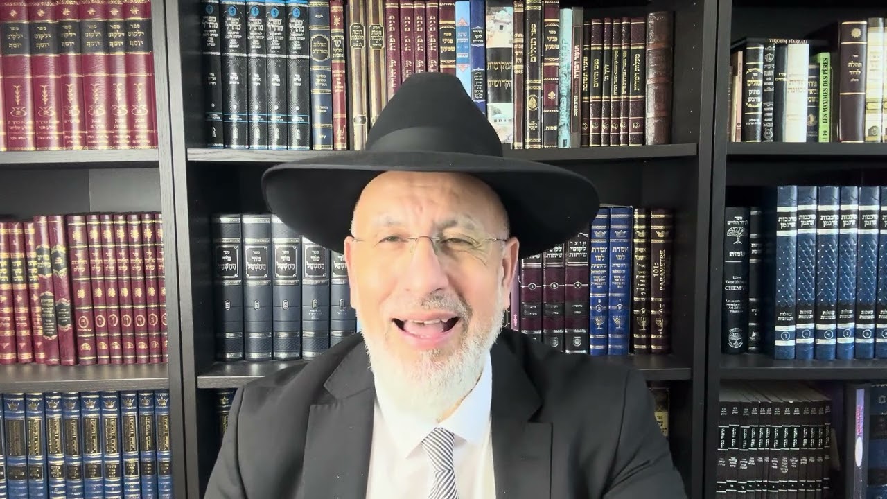 Même nos mitsvot ont besoin d'un sourire.... pour l elevation de l ame  Mirielle bat Gentille zal