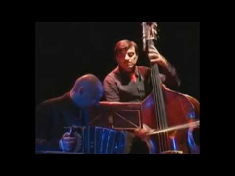 Tres Esquinas por Tango Quattro