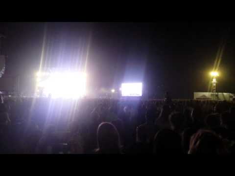 Caribou Can't do without you live Solidays 2015