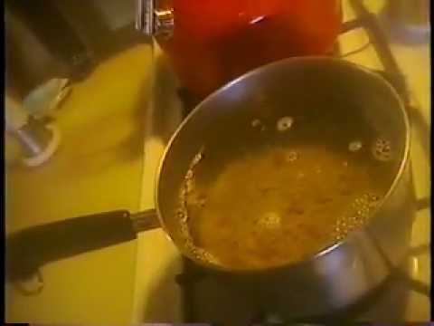 "Pot of Macaroni" - WEIRD PAUL PETROSKEY - Cardi B WAP - VINE SONG macaroni in the pot