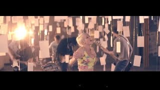 Korda Marshall - Pieces