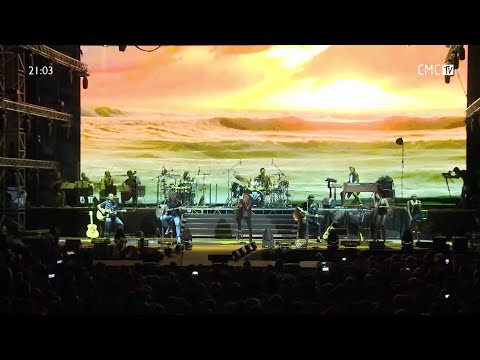 Parni Valjak - Stvarno nestvarno | Ivana | Moja je pjesma lagana (Live, Pula 2016)