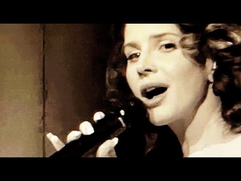 Lana Del Rey - "Let The Light In" - 1st Time Ever Live @ Stagecoach, Coachella, CA - 4/25/25