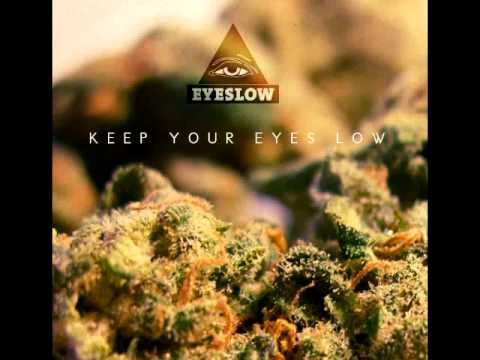 eRRdeKa feat. Janisis - Keep Your Eyes Low