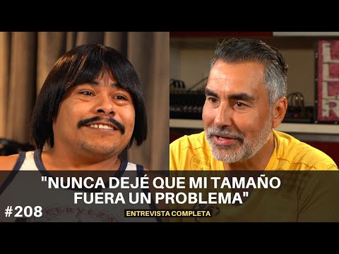 Creer en ti a pesar de las criticas - Alejandro Rdz "Chaparro Chuacheneger"Entrevista Nayo Escobar