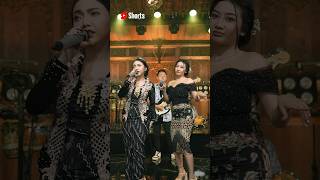 Download lagu Rek ayo rek mlaku mlaku nang tunjungan~~~ #shintagisul #syahibasaufa #dangdut mp3