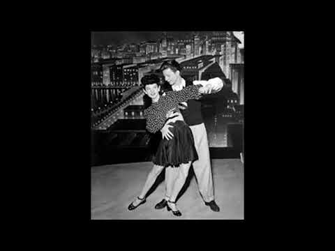 I've Gotta Give My Feet a Break Audio - Chip Off the Old Block 1944