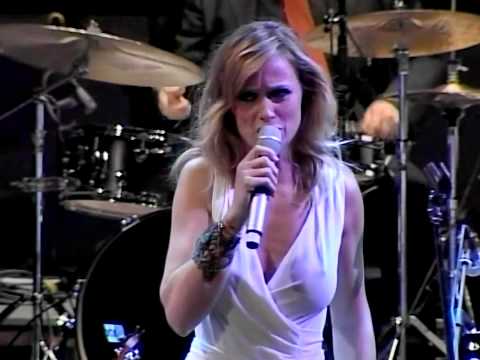 Un Anno D'Amore - Italian Big Band feat. Serena Autieri - Teatro Petruzzelli di Bari